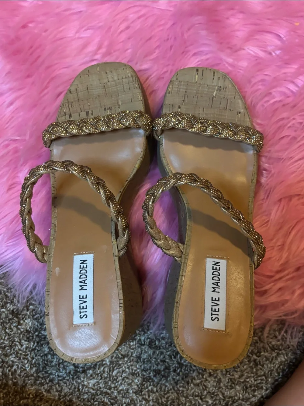 Steve Madden Danya Gold Rhinestone Platform Wedges Size 9